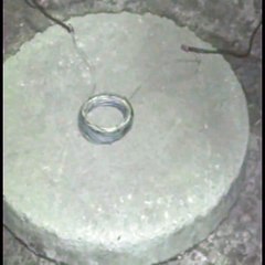 anti gravity experiment 120v coil moves then sparks.avi