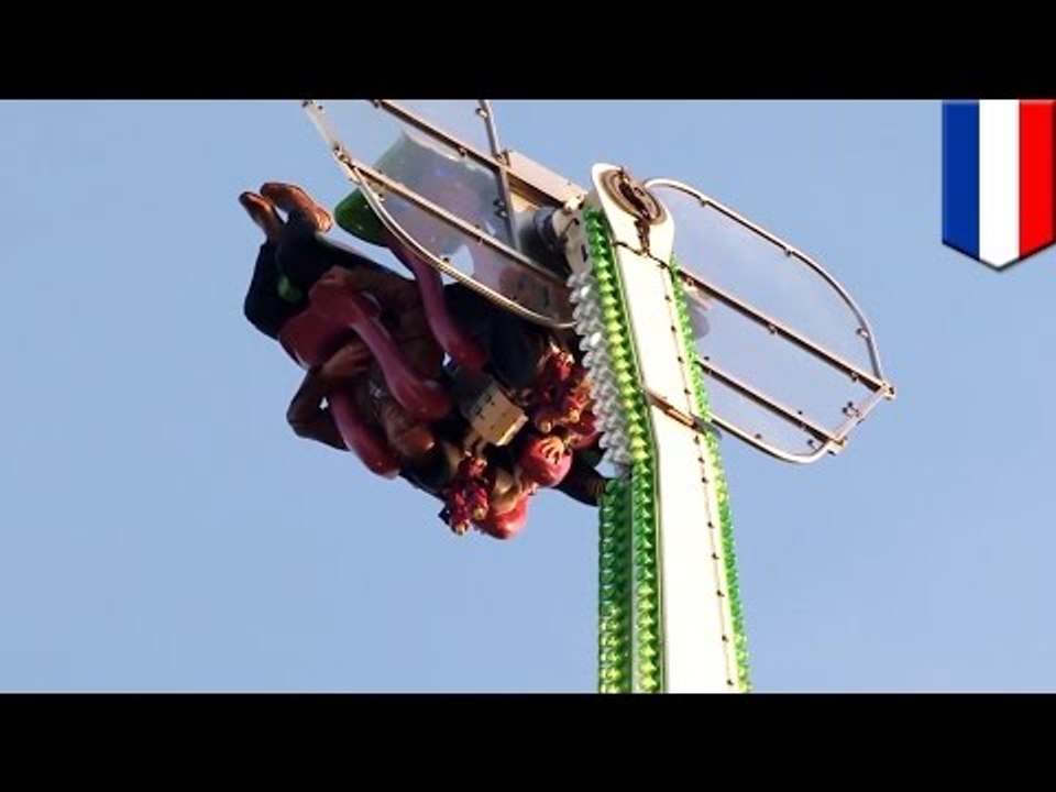 Pendulum ride malfunctions, riders left hanging upside-down for 45 minutes - TomoNews