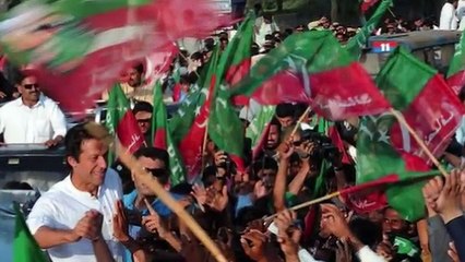 imran khan dy jalsy aj mara nachny nu dil krda song