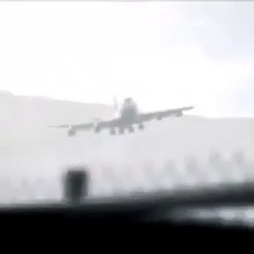 Kuwait Airways Pilot avoided a horrible accident! Seems an air traffic controller was Sleeping