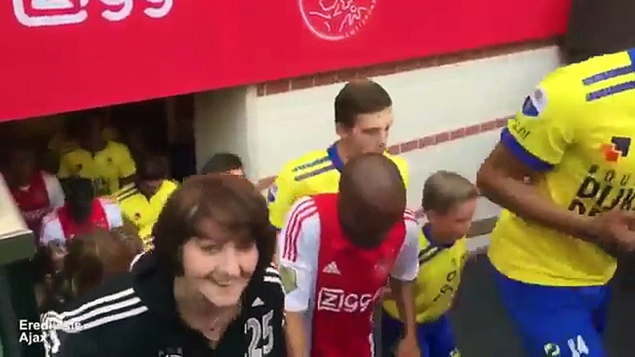 Ajax Players Walk Out Mums Onto Pitch In Mother'S Day Gesture