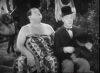 Way Out West- Stan eats Ollies hat :)