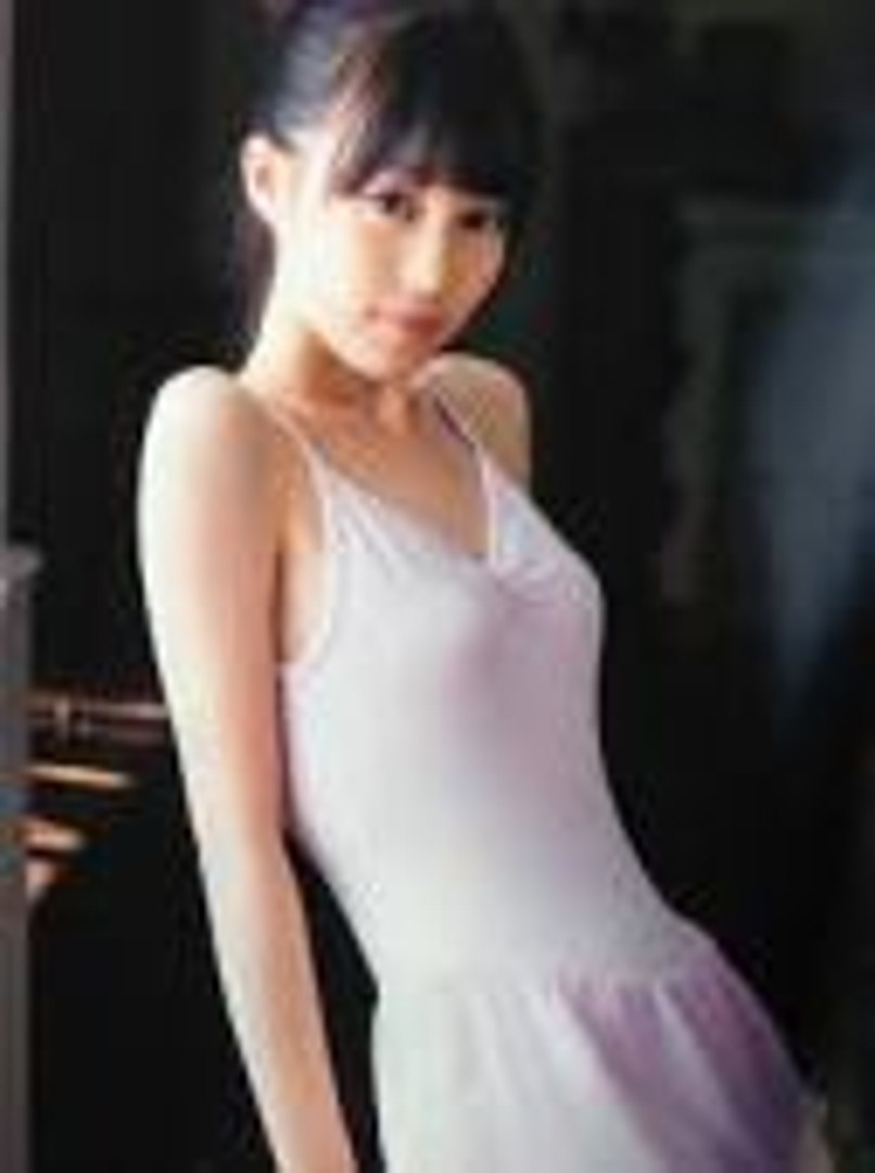 乃木坂４６ 生田絵梨花の水着 動画 Dailymotion