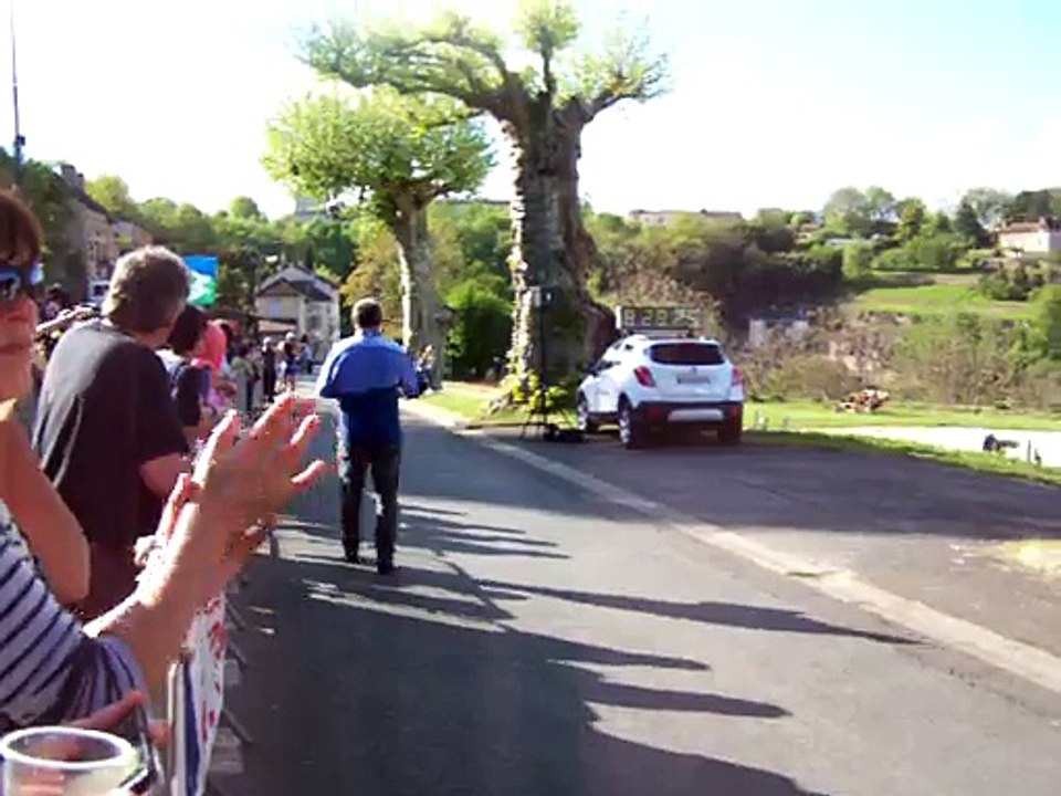 arrivée 100 km de belves 2015