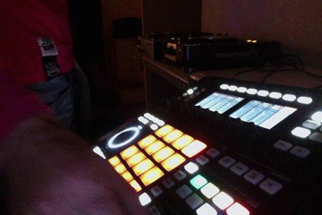 test track on maschine studio native instrument & dj faboun