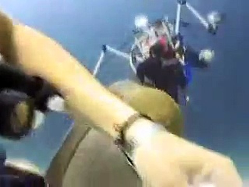 Moray Attacks Scuba Diver and Eats Thumb!