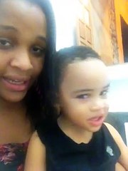 amor da minha vida ! Cantando com a mamãe ...