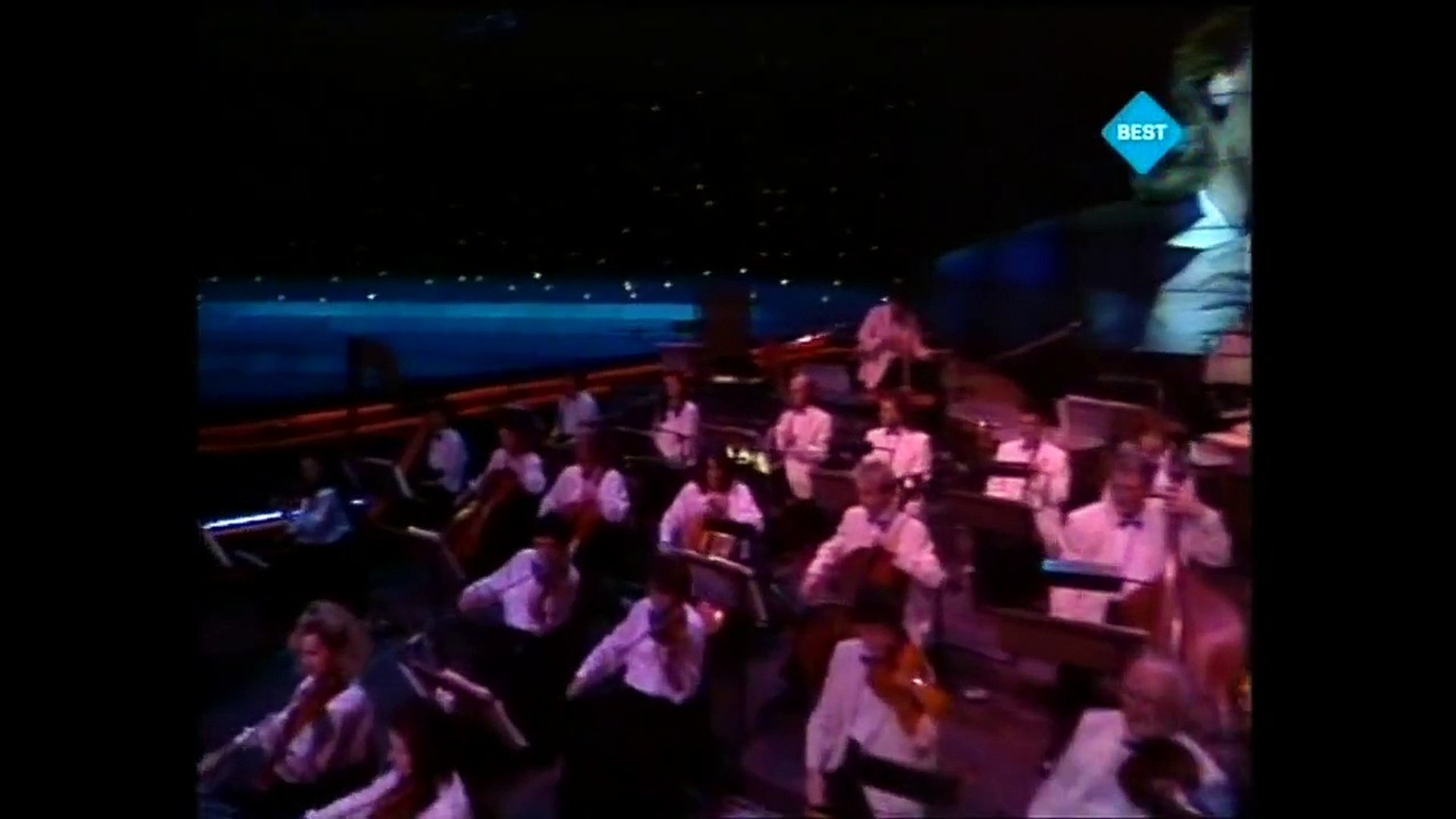 ⁣Chanteur de charme - France 1988 - Eurovision songs with live orchestra
