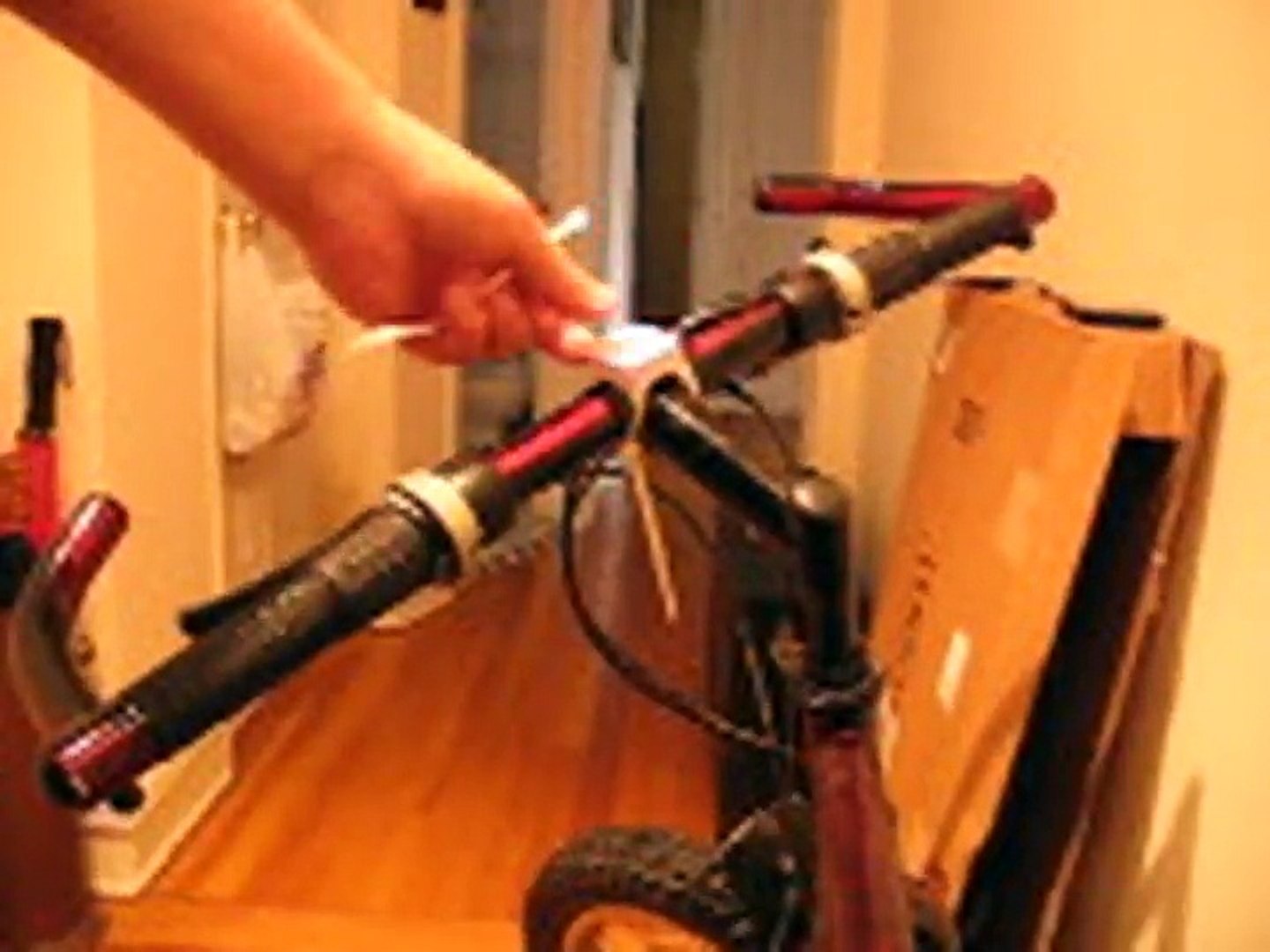 ⁣Runtastic Bike Case for Android Smartphones Review