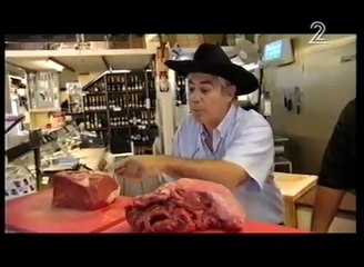 כלבוטק-בשר קפוא מיושן אסור להקפיא שנית.