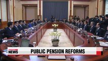 President Park urges parliament to pass public pension reform bill, opposes linking national pension
