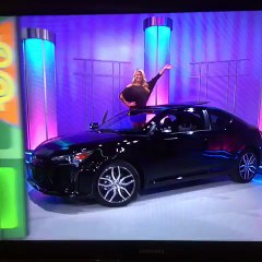Guy goes Nuts on The Price is Right