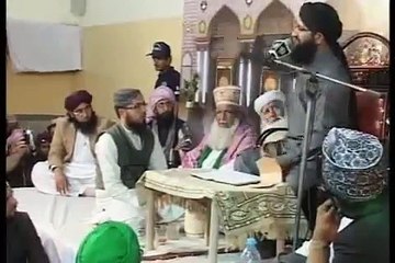 Khushbu-e-Mustafa 2015 Full Speach By Mufti Muhammad Hanif Qureshi