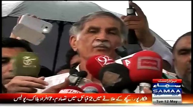 CM KPK Pervaiz Khattak Exclusive Talk on his way to Dharna