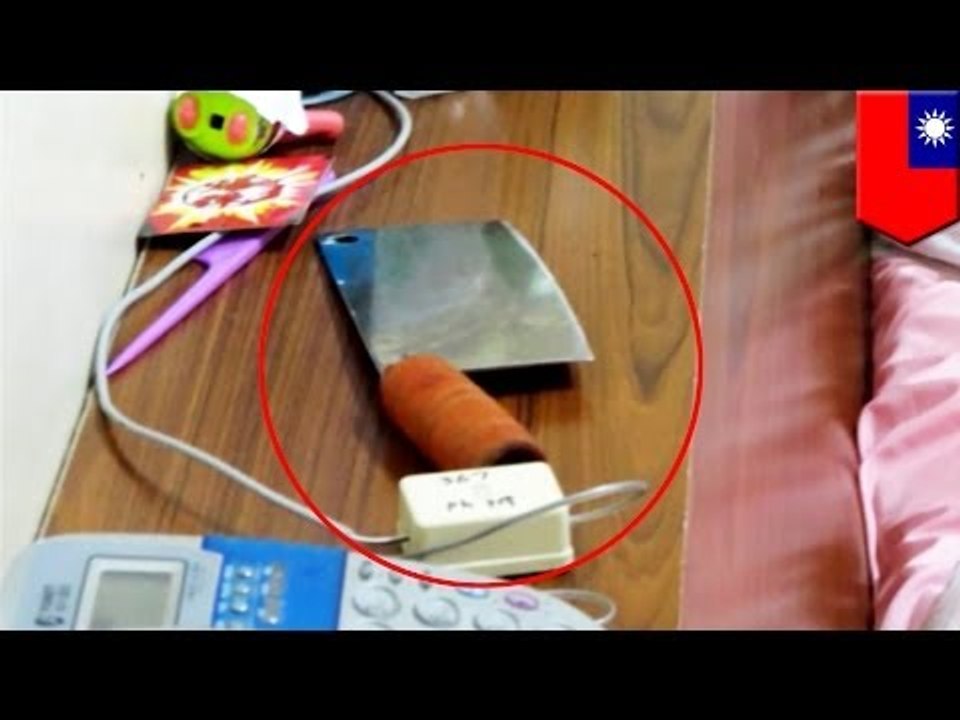 Husband kills wife: stabs her 135 times then commits suicide