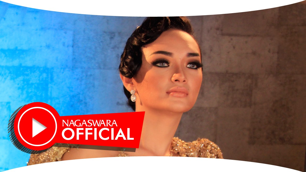 Zaskia Gotik -  Hey Mas Bro - Official Music Video HD - NAGASWARA
