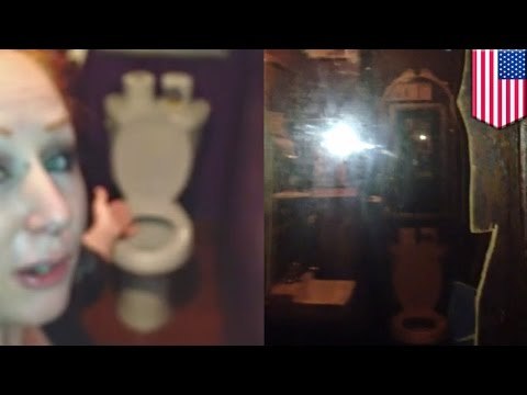 COCHONNERIE: Une femme découvre un miroir espion dans les toilettes d’un bar