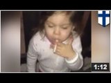 Une fillette de 2 ans filmée en train de fumer