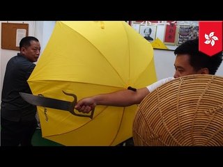 Nowa broń: śmiertelny parasol!