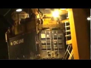 HK dock worker, nadaganan ng shipping container, namatay
