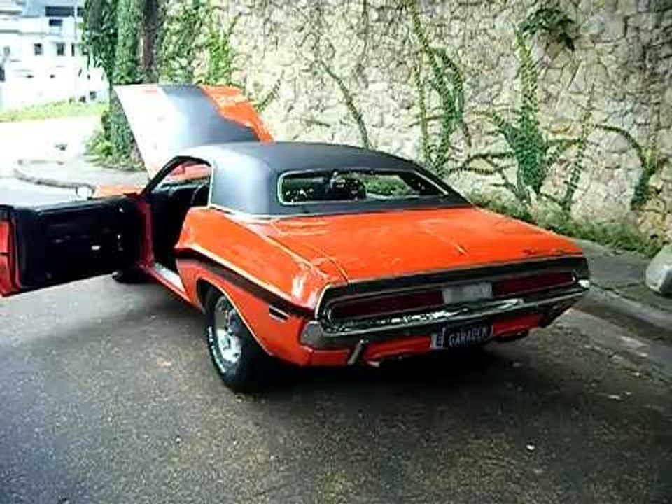 Garagem do Bellote: Dodge Challenger RT 1970