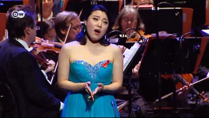 Soprano Omo Bello at the Bonn Opera Gala | Euromaxx