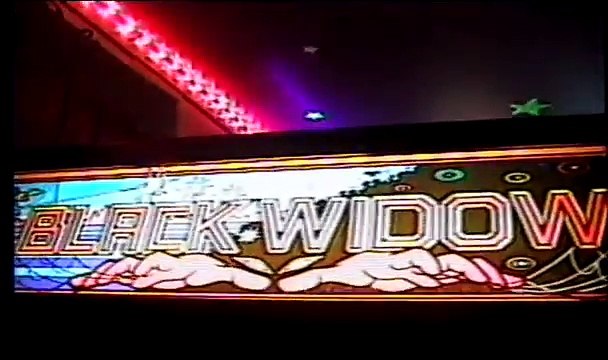 AMAZING 80'S HOME ARCADE GAME ROOM - PINBALL & VIDEO GAMES- DOUG'S ARCADE