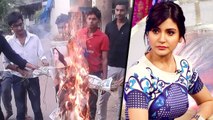 Anushka Sharma Lashes At Fans Once Again
