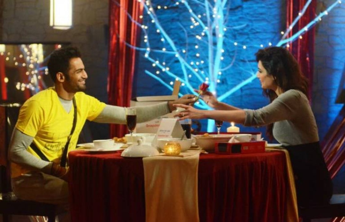 Karishma tanna and upen patel engaged on the sets of Nach Baliye 7