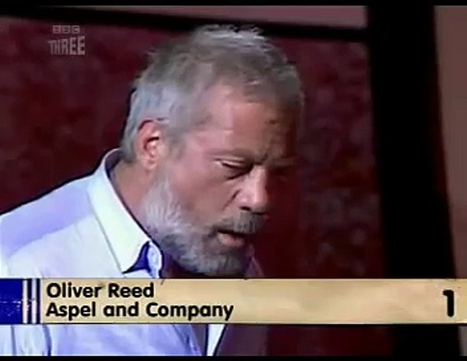 Oliver Reed drunk on Aspel