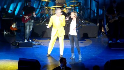 Dorothée - Qu'Il est Bête Live @ Olympia, Paris, 2010 HD