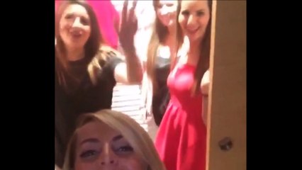 LesChtis : Hillary heureuse avec Virgil, celui avec qui elle a trompé Vincent