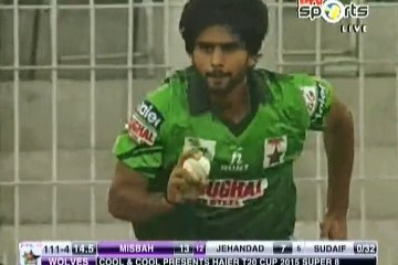 Misbah ul Haq 67 runs in 28 balls vs Multan