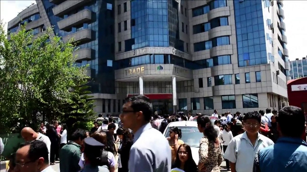 Tote bei neuem schweren Beben in Nepal