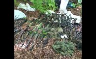 Eshte gjetur nje arsenal armesh qe i perkasin grupit armatosur i Kumanoves - Albanian Screen TV