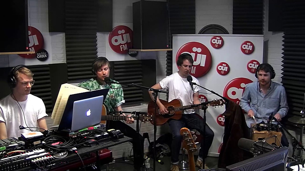 Django Django - Porpoise Song (The Monkees) - Session acoustique OÜI FM