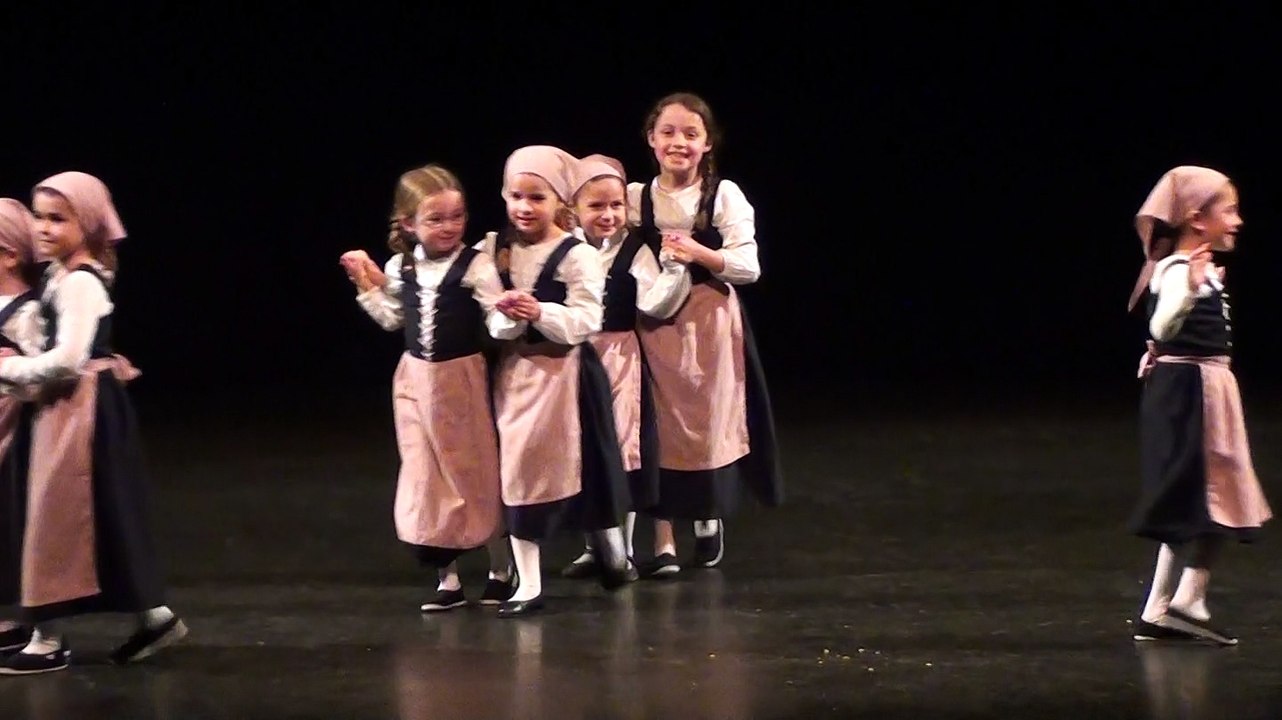 St Aubin du Cormier - le 10/05/2015 Les petits