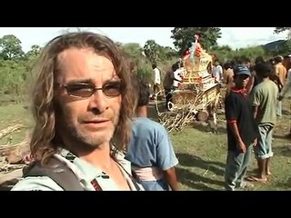 Buddhist funeral. Sipandon, Laos 2/9, The burning og the body. Ligbrænding i Laos