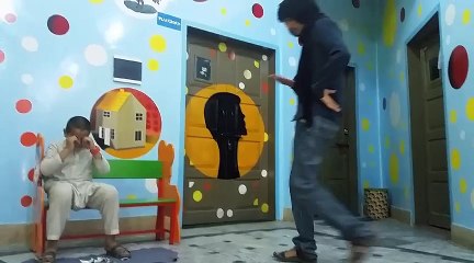 Ibu Desi vs Ibu Modern