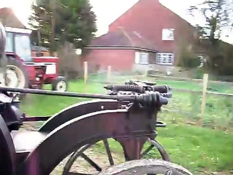 Starting an IHC Mogul 10/20 Tractor