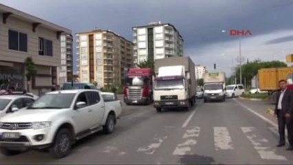 Adıyaman - Hafif Ticari Aracın Çarptığı Yaya Yaralandı