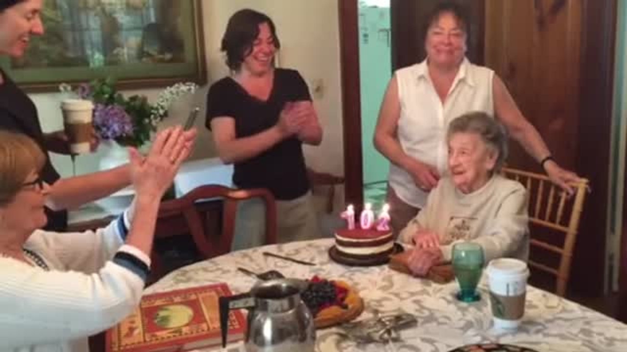 102yearold loses teeth while blowing out candles video Dailymotion