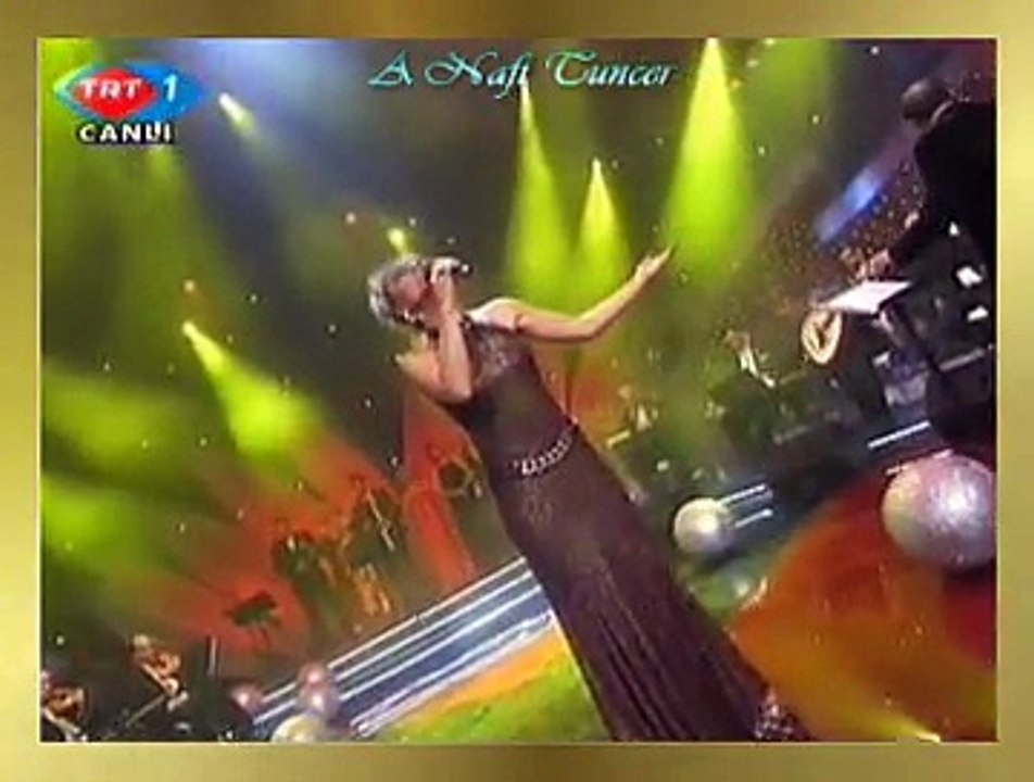 Ayşen BİRGÖR *Takvimlerden Haberin Yok Mu Geçiyor Yıllar?*