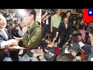 Taiwan legislative speaker offers concession to student protesters