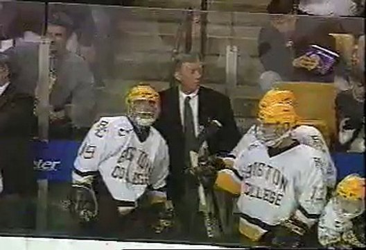 Hockey - Great Stickhandling Goal?syndication=228326