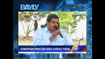Jaime Bayly - Chávez reencarnado en un pajarito se encuentra con Maduro 1/2