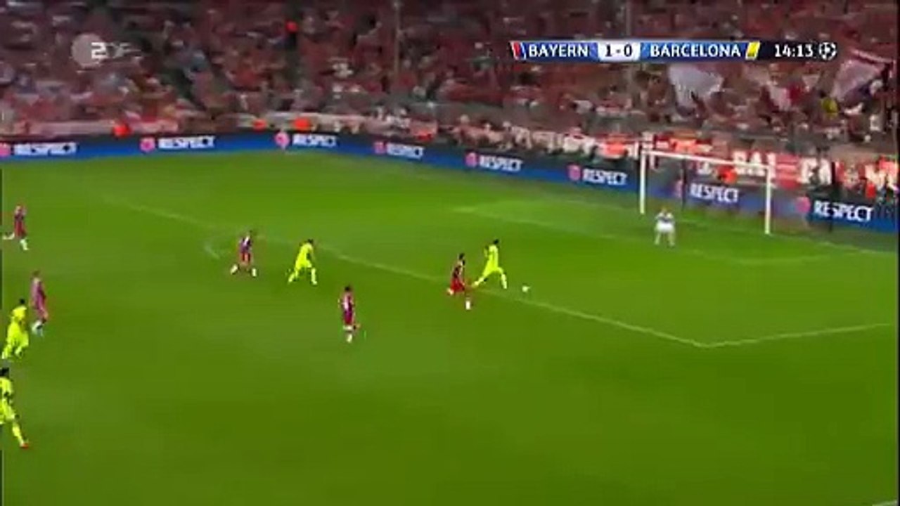 [LOL EXA] Lewandowski 2-2   Bayern München - Barcelona 12.05.2015 HD