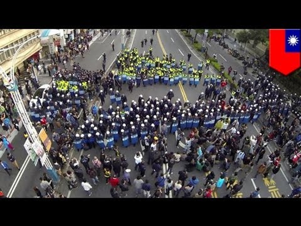 Aerial footage: Taiwanese police clash with student protesters