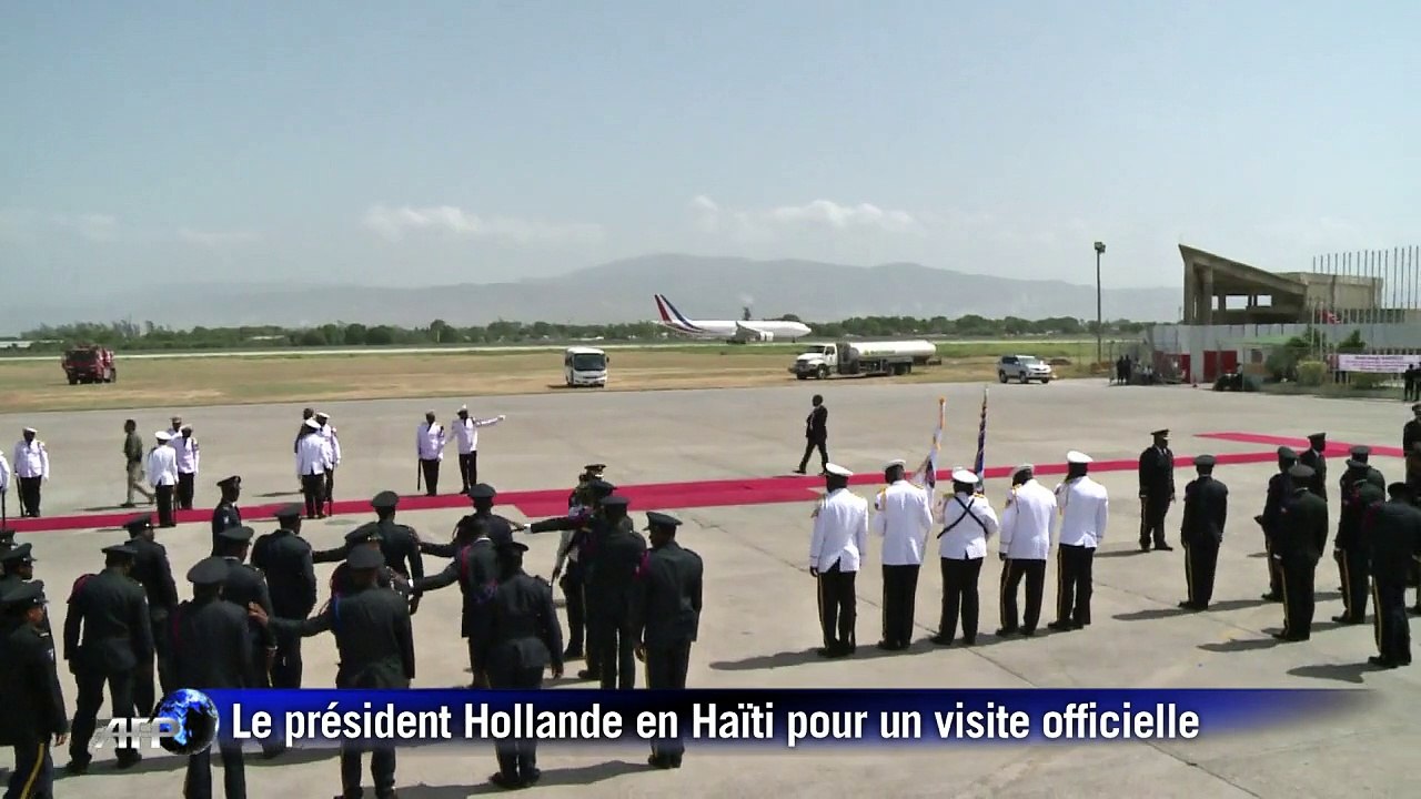 François Hollande en Haïti pour une visite officielle