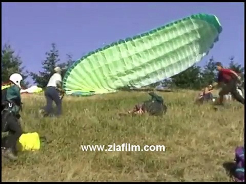 Paragliding Bloopers and Crashes